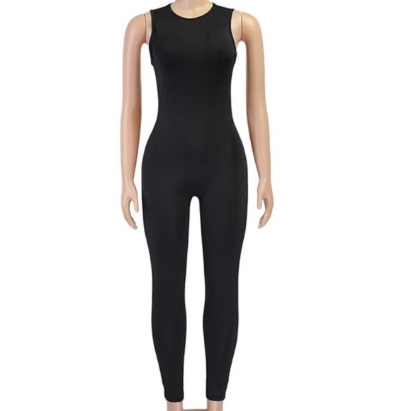 Sleeveless Black Jumpsuit Bodycon stretch minimalist basic - Picture 2 of 11